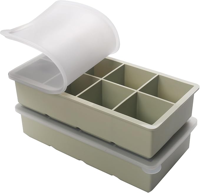 1/2 Cup Silicone Freezer Tray With Lid - Silicone Freezer Molds 2-Pack For meal prep & freezing of various sauces and other dishes, makes 16 perfect 1/2 cup portions cube(Green 2 Pack)