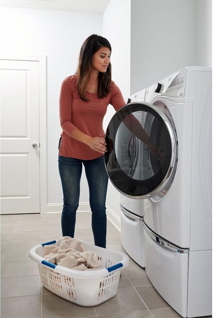 Rubbermaid Laundry Basket XL Hip-Hugger Basket 2.1-Bushel White Laundry Storage/Bathroom/Bedroom/Home Closet