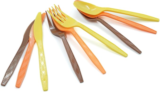 DX DENGXUAN 360-Piece Christmas Plastic Tableware Set, Disposable Heavy Tableware Set, Including 120 Red, Green and White Knives and Spoons, Christmas Party Supplies