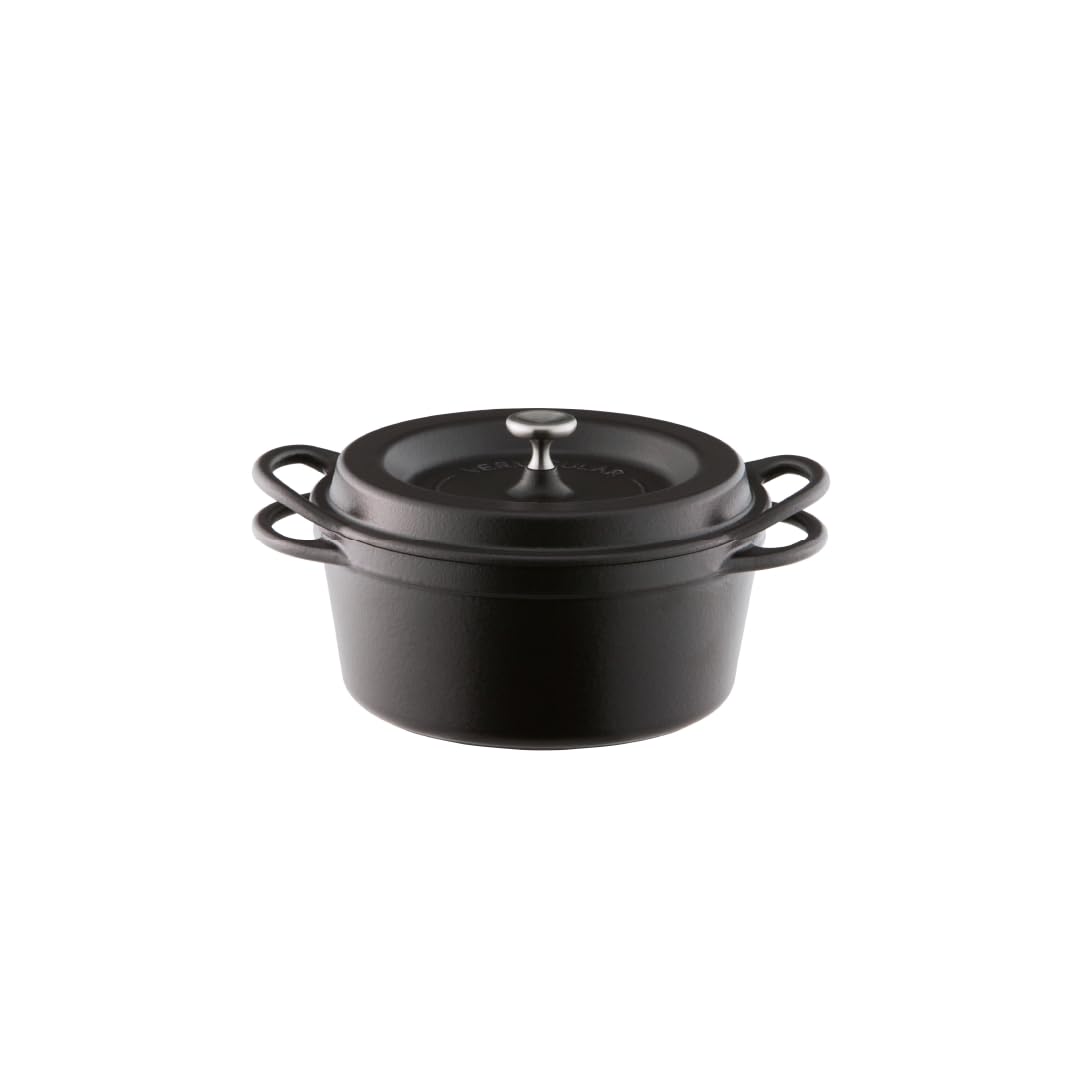 Vermicular Oven Pot 22cm (3.7qt), Enameled Cast Iron Pot - Natural Beige
