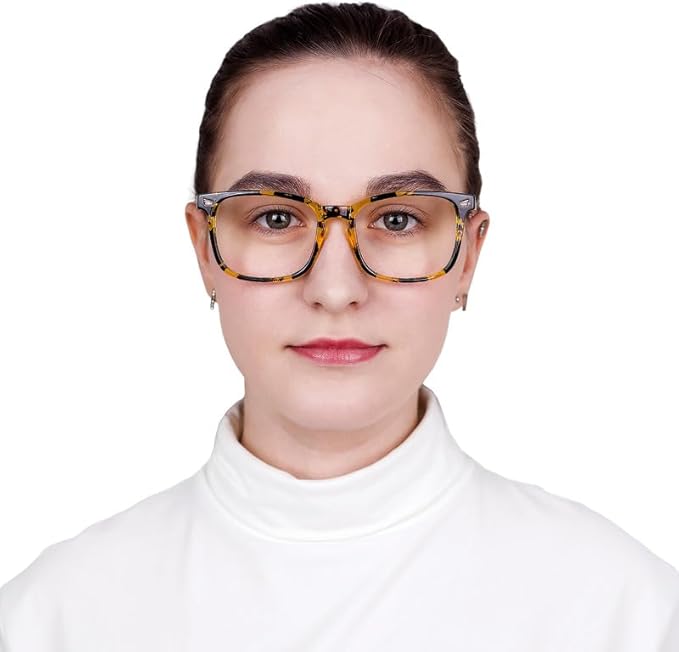 YEIN Bifocal Reading Glasses with Blue Light Blocking Lenses, Bifocal Reader for Women and Men, Vintage Square frame with Spring Hinge (+0.00/+1.50 magnification)