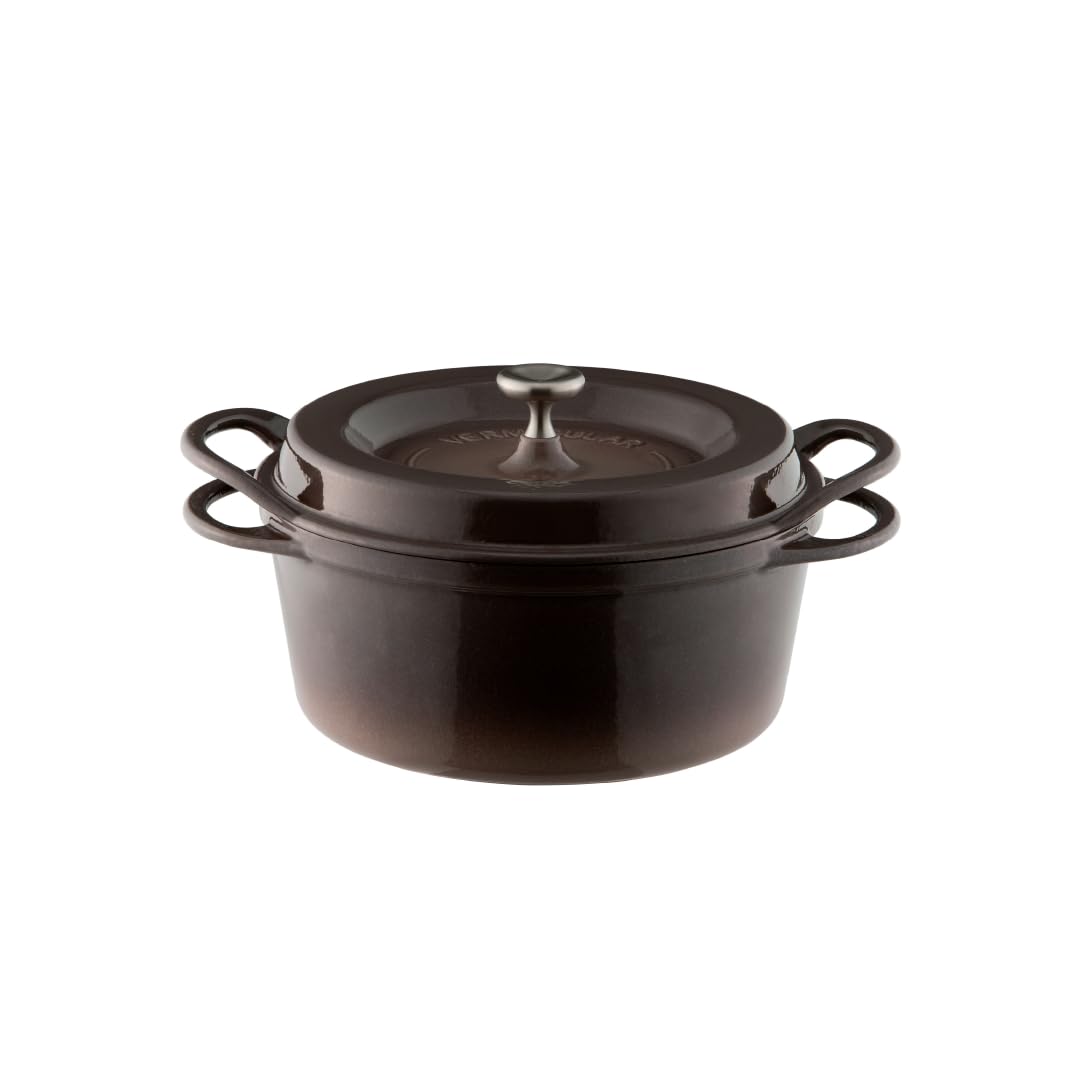 Vermicular Oven Pot 22cm (3.7qt), Enameled Cast Iron Pot - Natural Beige