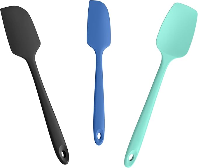 Doosu 600°F Heat Resistant Silicone Spatula Scrapers (Set of 3, Black)