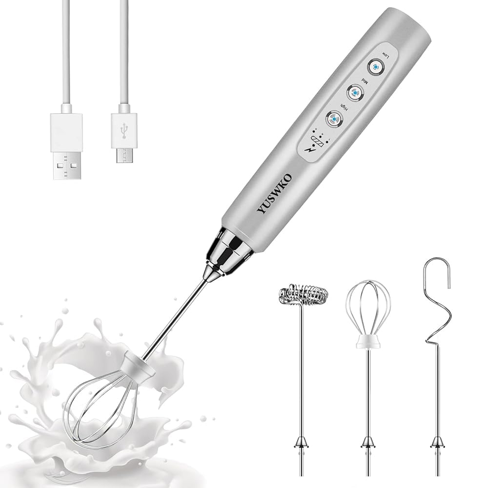 YUSWKO Handheld Milk Frother Wand for Coffee, Rechargeable Electric Whisk with 3 Heads 3 Speeds Drink Mixer Coffee Frother For Latte, Cappuccino, Hot Chocolate, Egg, Beige