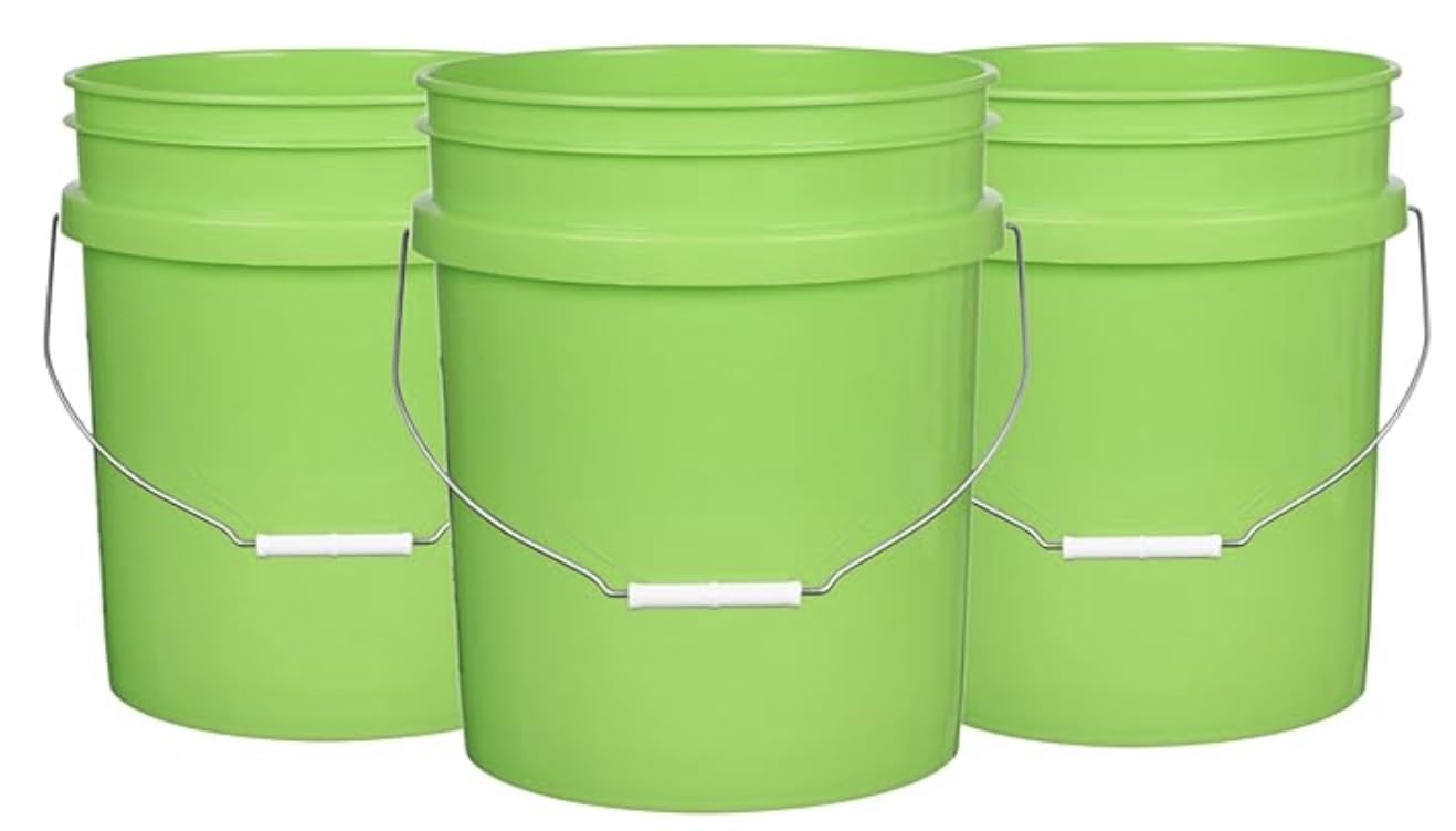 House Naturals 5 Gallon Premium HPDE Plastic Bucket - Made in USA Food Grade Container, BPA Free All Purpose Pail (5, Red)