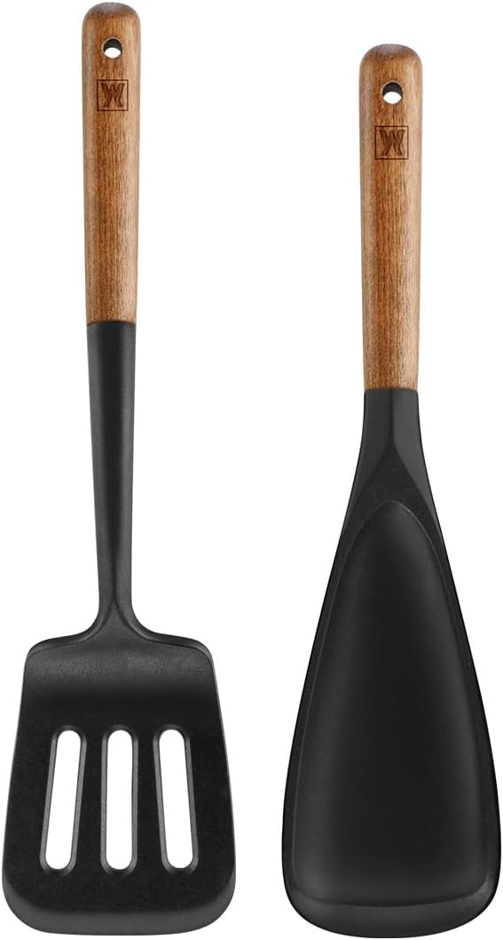 WAGENSTEIGER Silicone Head Scraping Spatula with Wooden Handle: Multi-Purpose Cooking Tool for Spreading, Baking and Mixing, Heat Resistant Cookware, Protects Surfaces with Gentle Head Design
