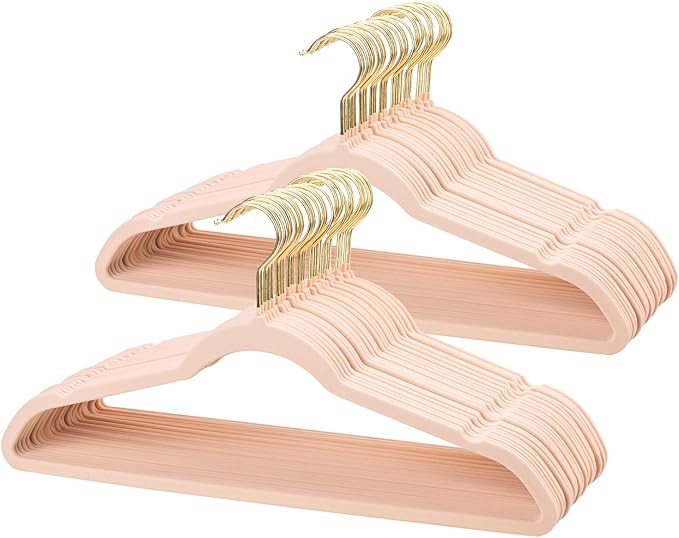Velvet Hangers, Set of 30 Pack Clothes Hanger with 360° Swivel Gold Hook, Non-Slip, and Space-Saving, 0.2-Inch Thick, 17.7-Inch Long for Coat, Shirt, Dress, Pants - Pink