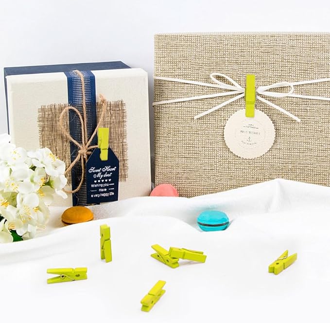 Clothes pins Yellow
