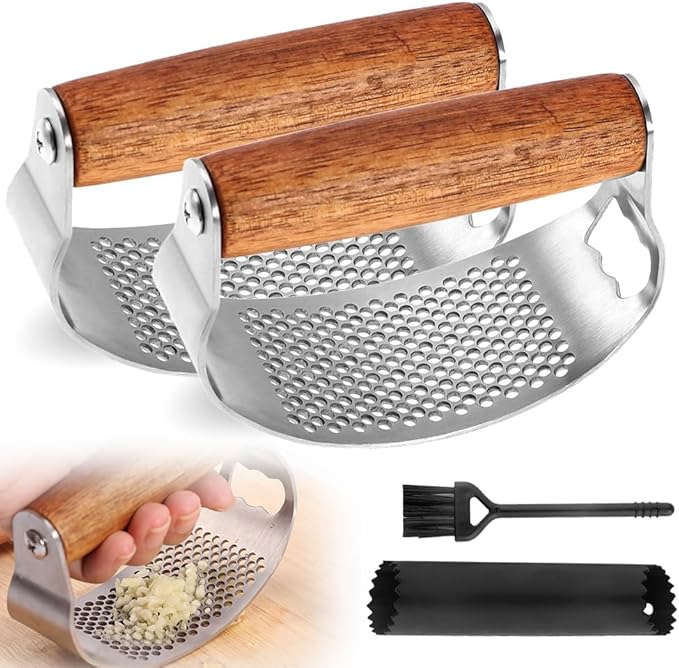 Stainless Steel Garlic Presser, Upgraded Garlic Press Rocker with Peeler and Cleaning Brush, Ergonomic Handle for Cooking Enthusiasts (1 pcs)