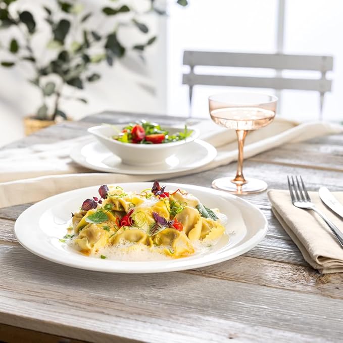 Villeroy & Boch New Cottage Basic 18 Piece Dinnerware Set, White
