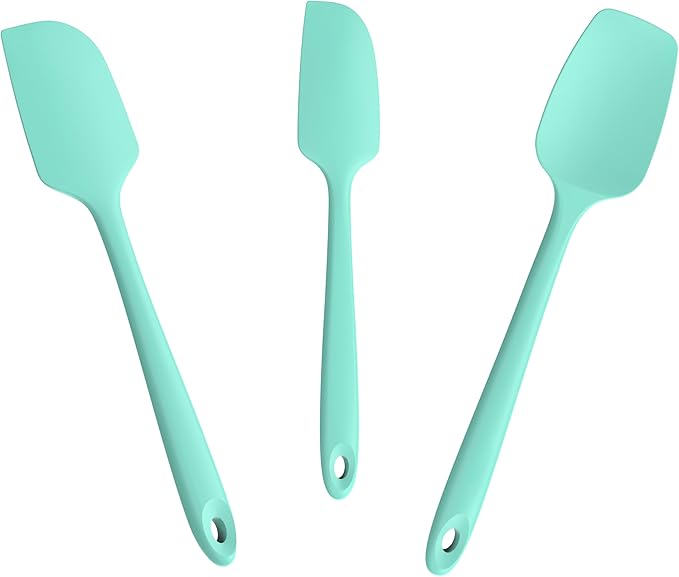 Doosu 600°F Heat Resistant Silicone Spatula Scrapers (Set of 3, Black)