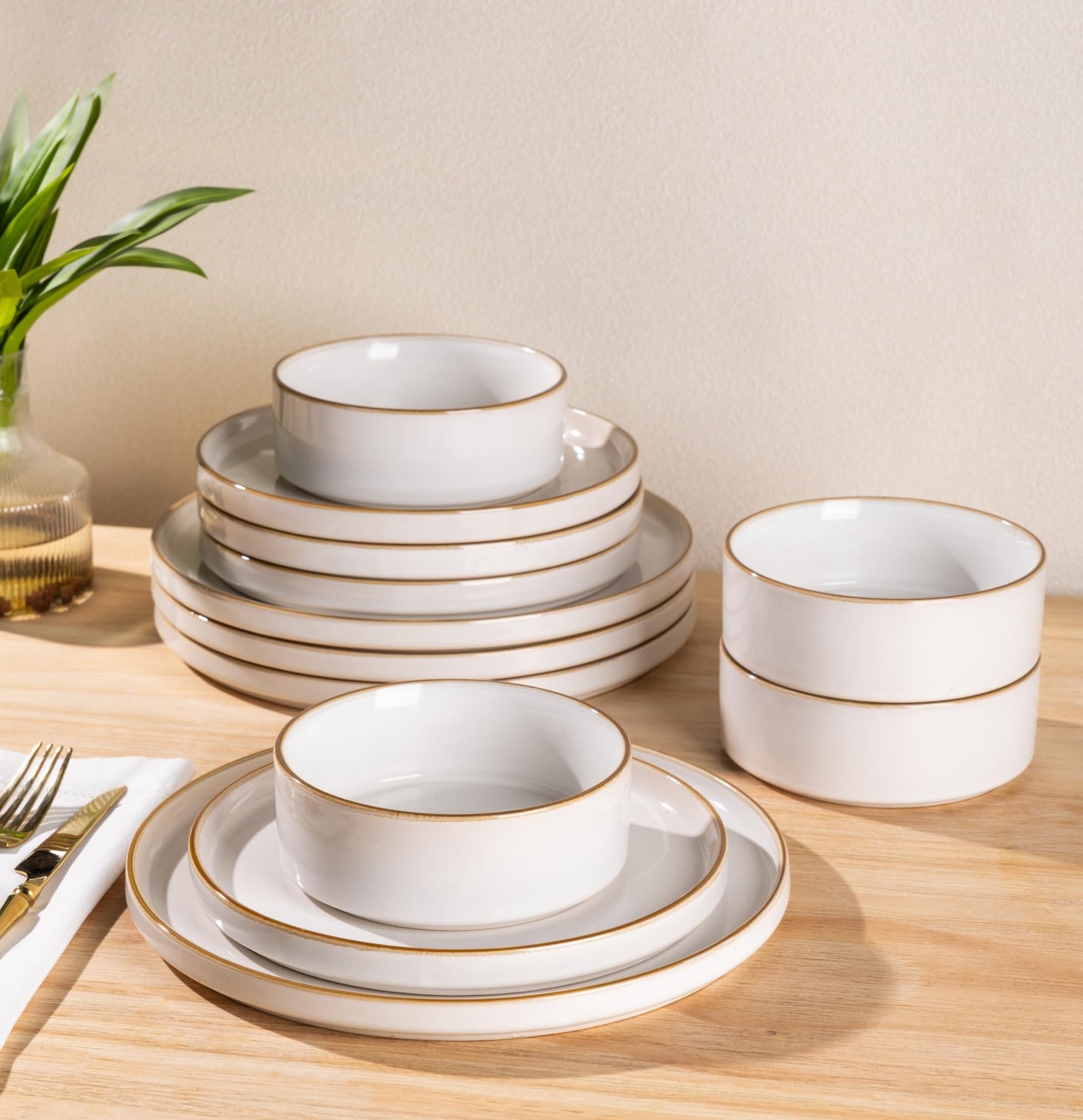 GBHOME Dinnerware Sets for 4, 12 Pieces Ceramic Plates and Bowls Set