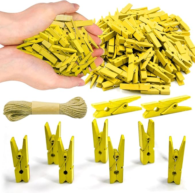 Clothes pins Yellow