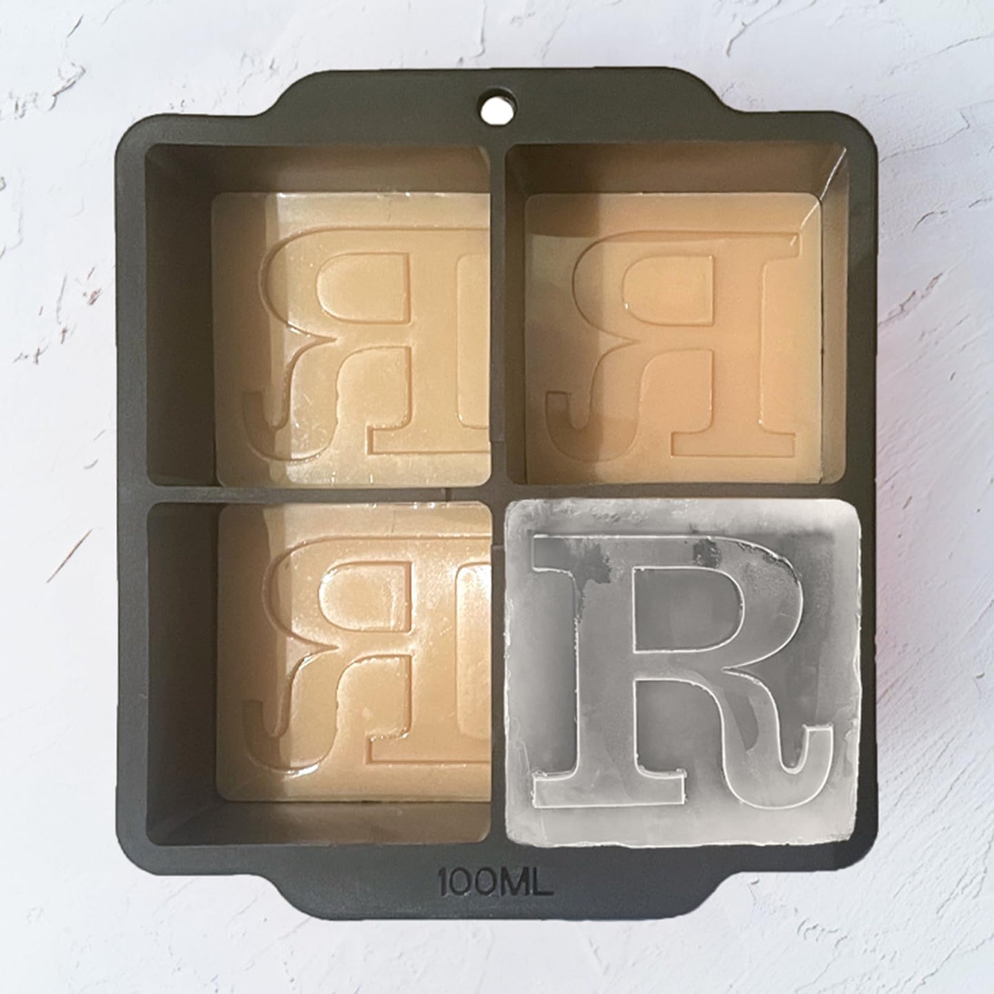 Letter G Monogram Ice Cube Mold Custom Ice Cube Mold 2 Inch Big Initials Silicone Ice Cube Tray Gifts for DAD Gifts for Him