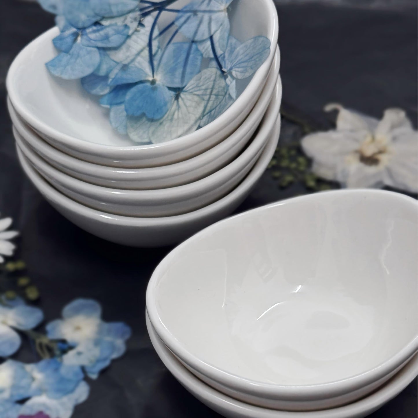 Holitika Soy Sauce Dishes Set of 6, 1oz Small Japanese Dipping Bowls for Sushi & Charcuterie, White Porcelain Sauce Cups, Microwave & Dishwasher Safe
