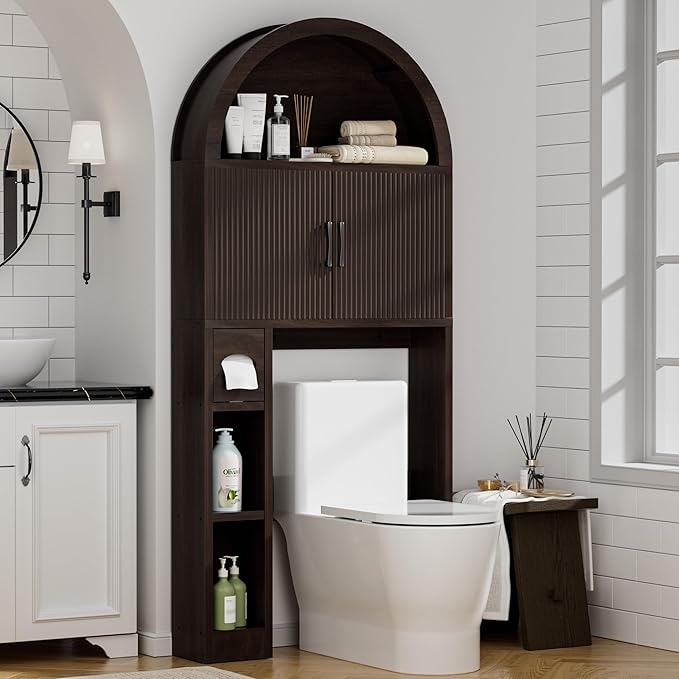 Spurgehom Over The Toilet Storage Cabinet, Bathroom Shelf Organizer Freestanding, Bathroom Arch Cabinet Over Toilet with Toilet Paper Holder and Anti-Tipping Device (Coffee)