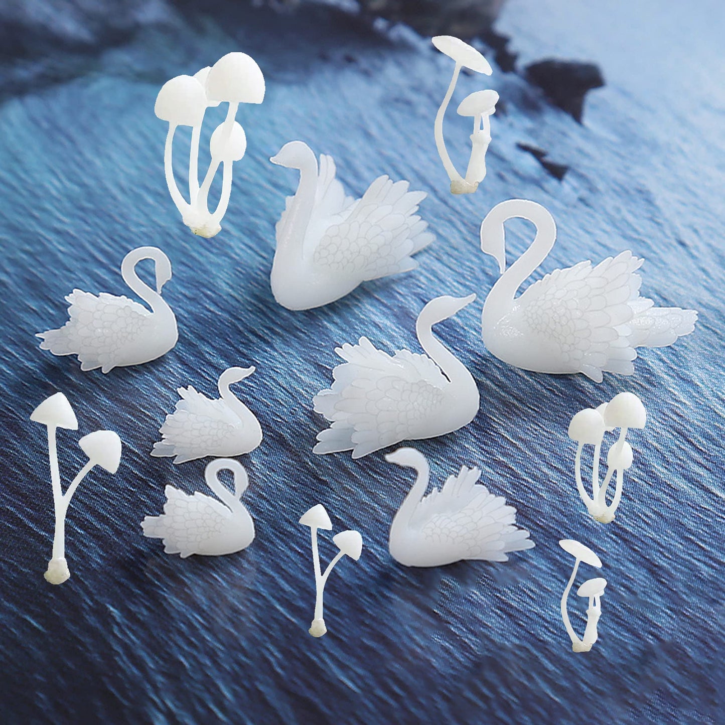 Woohome 12 PCS Mini Elk & Mushroom Resin Casting Moulds, 3D Art Craft Supplies Epoxy Moulds for Jewelry Making