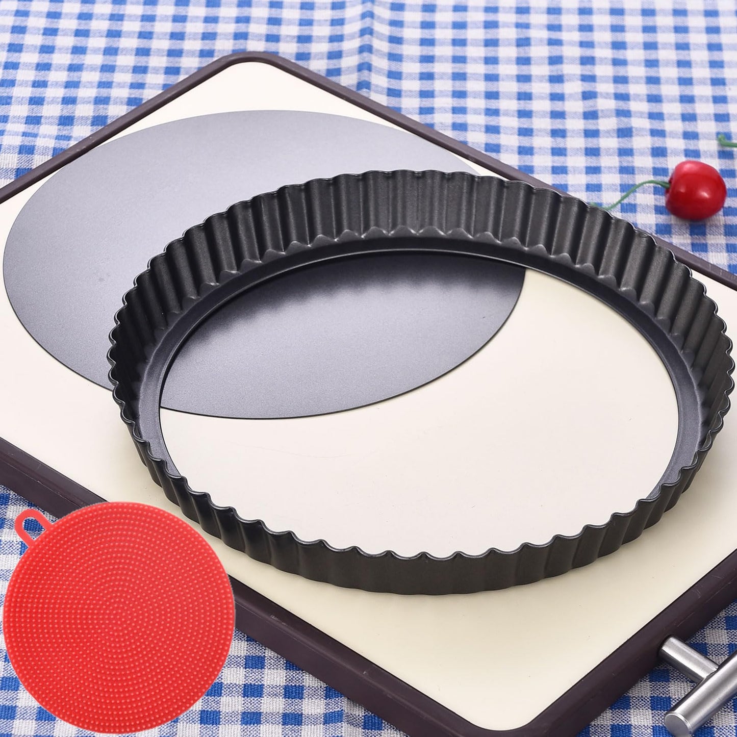 DATANYA Mini Tart Pans Removable Bottom 3 Inch, Carbon Steel Nonstick Quiche Pan Pie Tart Tin Mold, 0.8inches High for Baking Tartlets, Pies, Cakes, Cupcakes - Premium Champagne Gold 12PCS