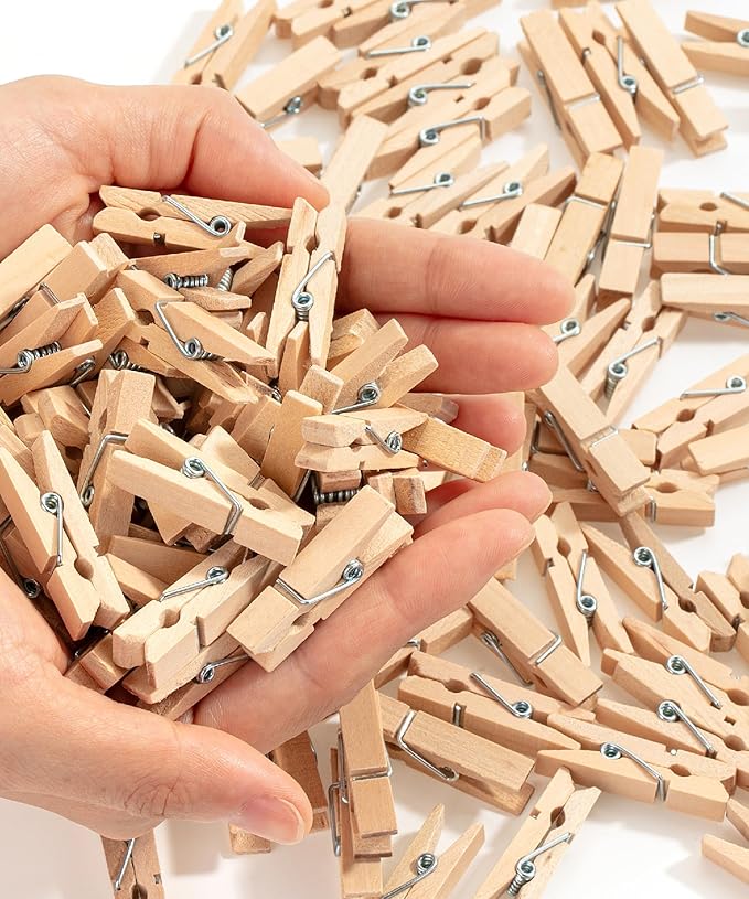 Mr. Pen- Wooden Clothes Pins, Natural Wood, 132 pcs, 1.4 Inch, Mini Clothes Pins for Hanging Pictures, Small Clothes Pins Wood, Clothing Pins, Mini Clothespins for Photos, Small Clothes Pin
