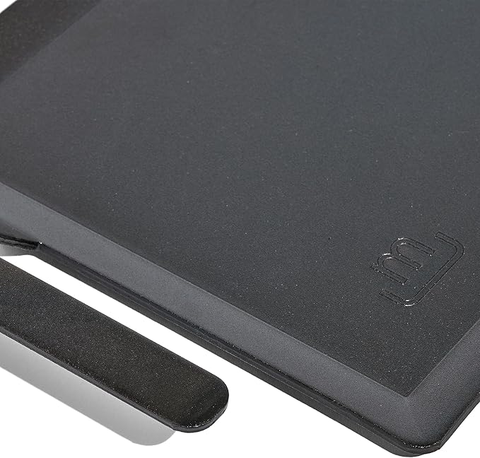 Made In Cookware - Carbon Steel Griddle + Grill Press - Professional Cookware - Crafted in Sweden - Induction Compatible