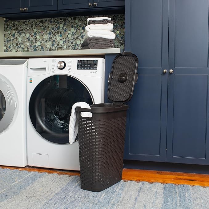 Mind Reader Slim Laundry Hamper with Lid, 40L Clothes Basket, Premium Wicker Design, Plastic, Brown