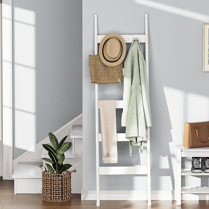 Blanket Ladder, 5-Tier Towel Holder with 4 Removable Hooks, Farmhouse Wall Leaning Decorative Rack Shelf, Wooden Towel Display Rack, Quilt Ladder for Living Room, Bedroom, White
