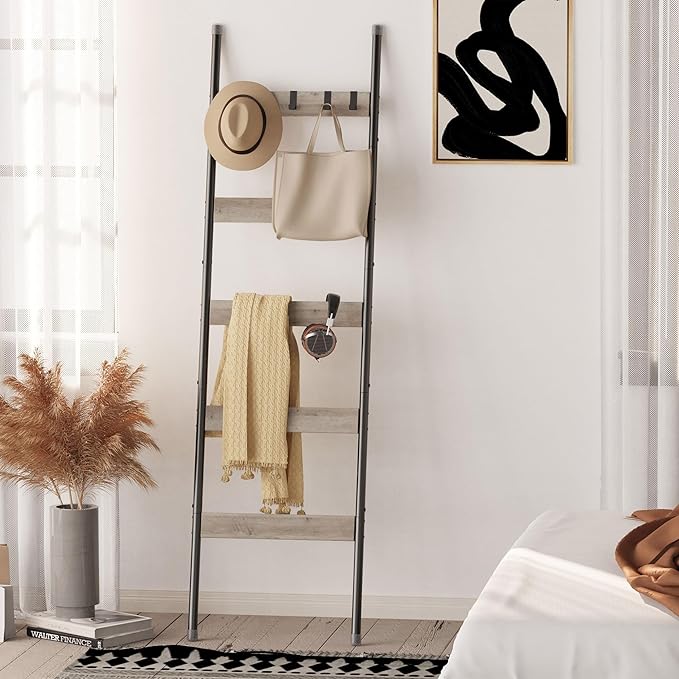 Blanket Ladder, 5-Tier Towel Holder with 4 Removable Hooks, Farmhouse Wall Leaning Decorative Rack Shelf, Wooden Towel Display Rack, Quilt Ladder for Living Room, Bedroom, Greige
