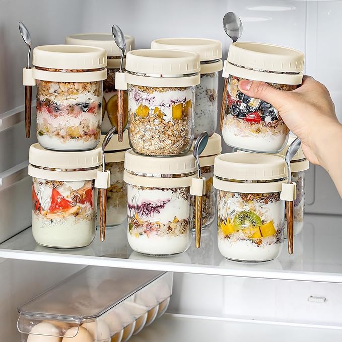 6 Pack Overnight Oats Containers with Lids and Spoons, 16 oz Glass Mason Overnight Oats Jars, Large Capacity Airtight Jars for Milk, Cereal, Fruit(Beige）