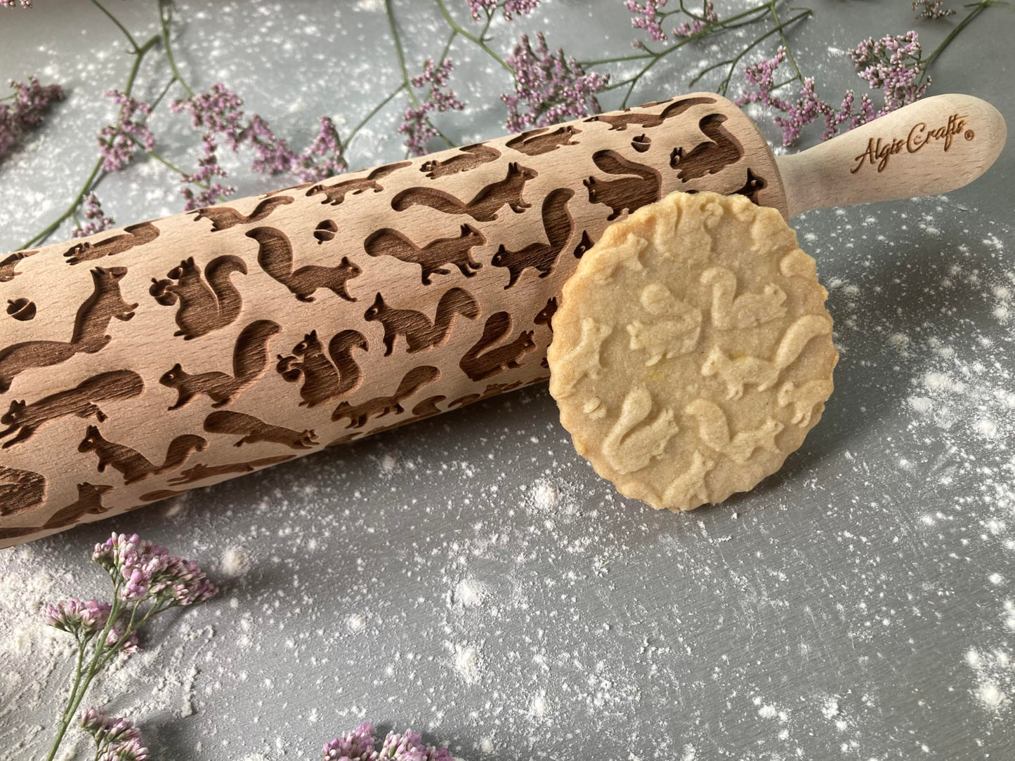 DINOSAURS EMBOSSING ROLLING PIN ENGRAVED with DINOSAURS for EMBOSSED COOKIES JURASSIC ANIMALS TYRANNOSAURUS REX